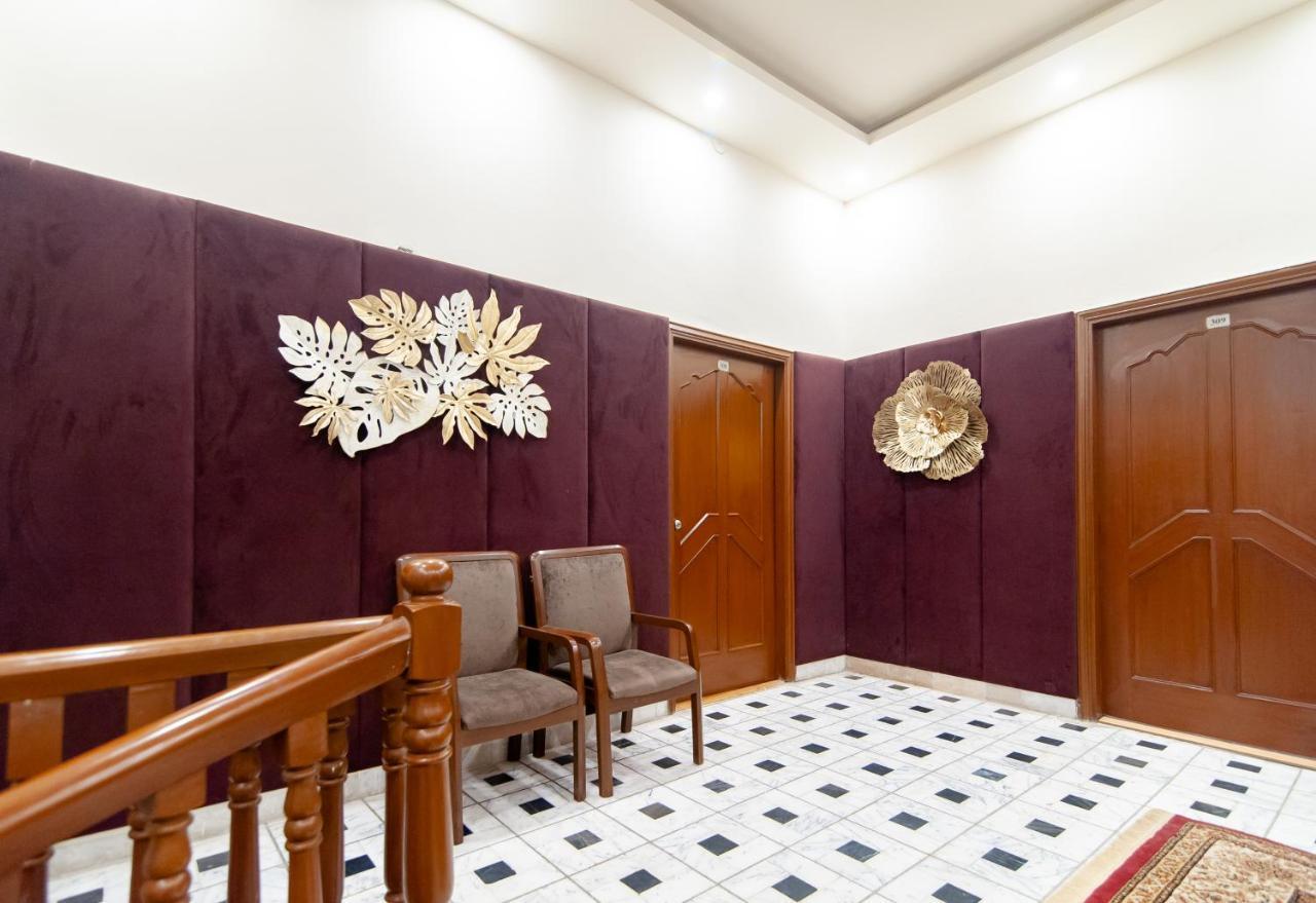 Shelton Guest House Исламабад Екстериор снимка