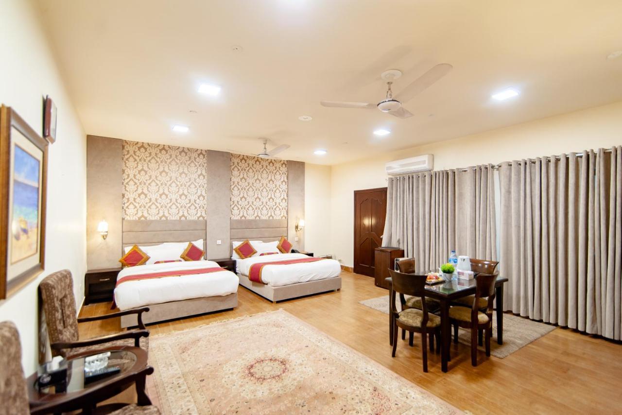 Shelton Guest House Исламабад Екстериор снимка
