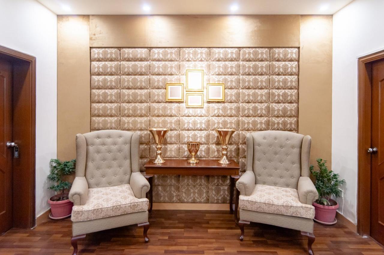 Shelton Guest House Исламабад Екстериор снимка