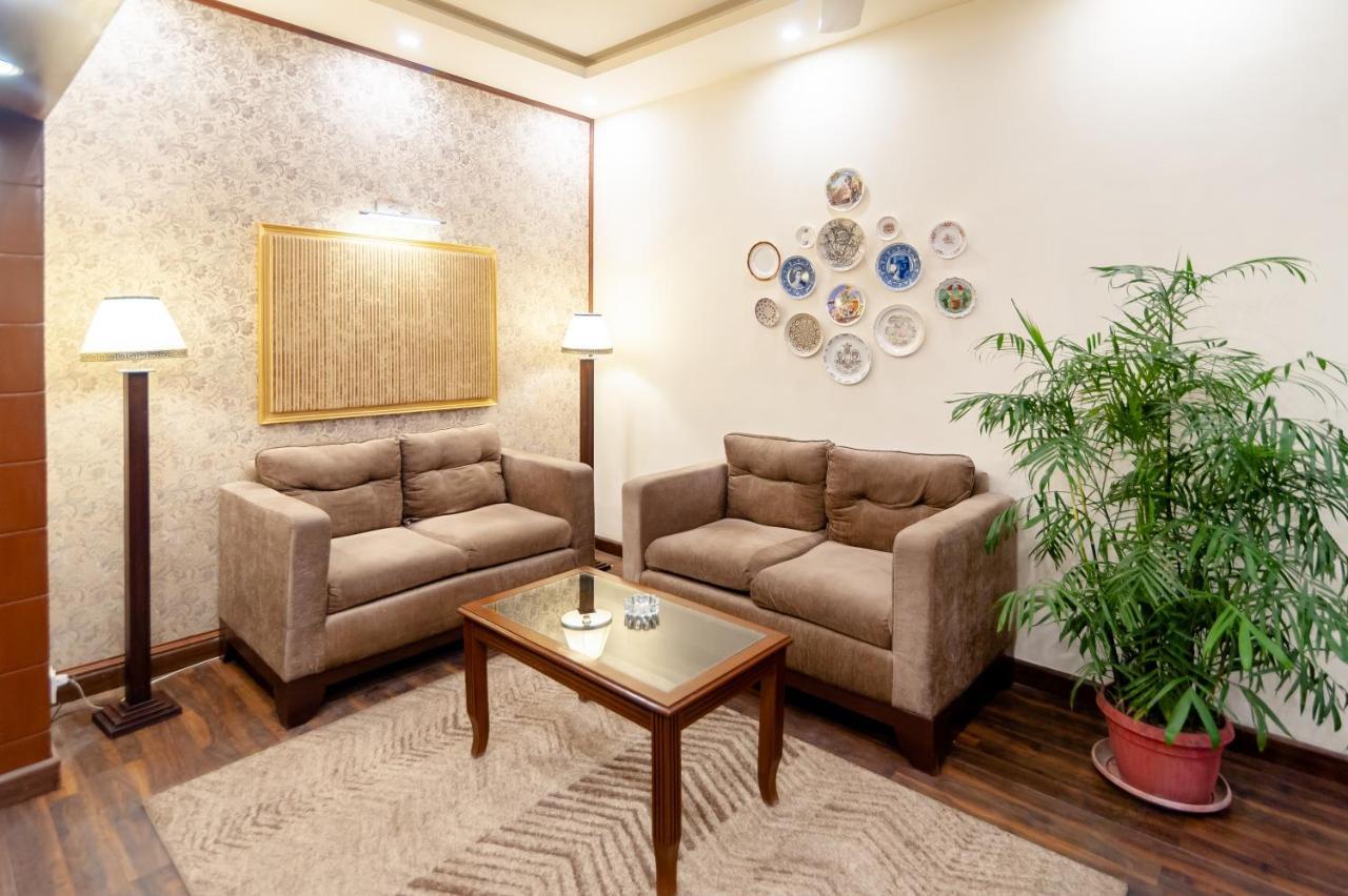 Shelton Guest House Исламабад Екстериор снимка