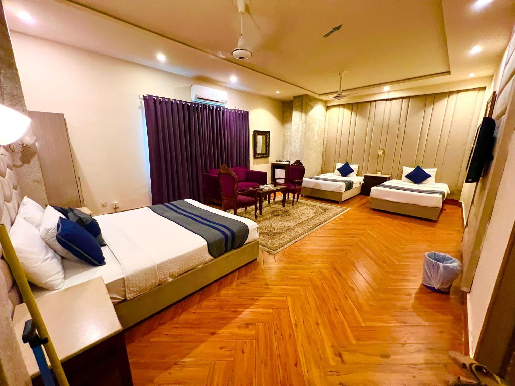 Shelton Guest House Исламабад Екстериор снимка