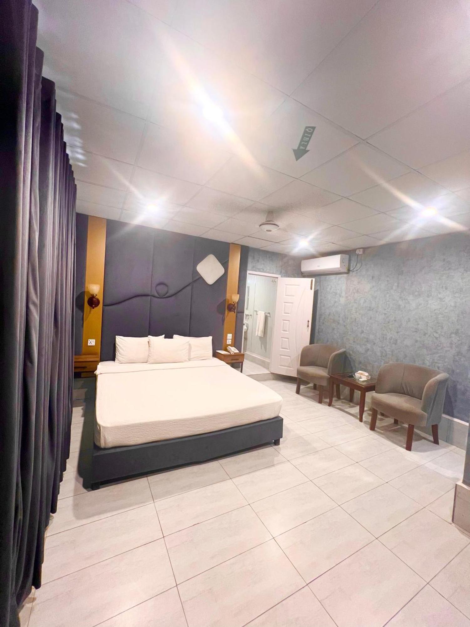 Shelton Guest House Исламабад Екстериор снимка